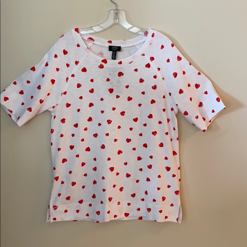 L Jones NY Heart Top